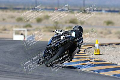 media/Feb-03-2024-SoCal Trackdays (Sat) [[767c60a41c]]/2-Turn 11 (10am)/